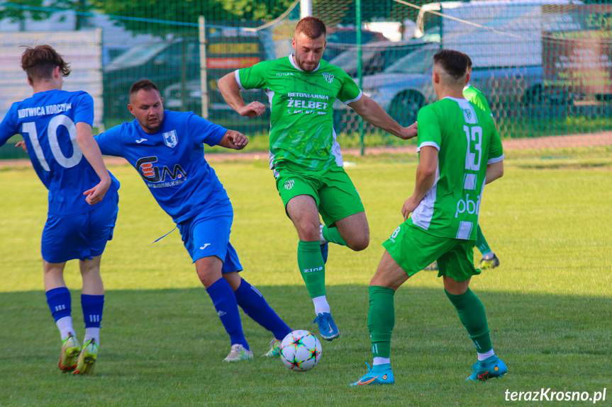 Klasyczny hat trick Konrada Wajsa w Korczynie