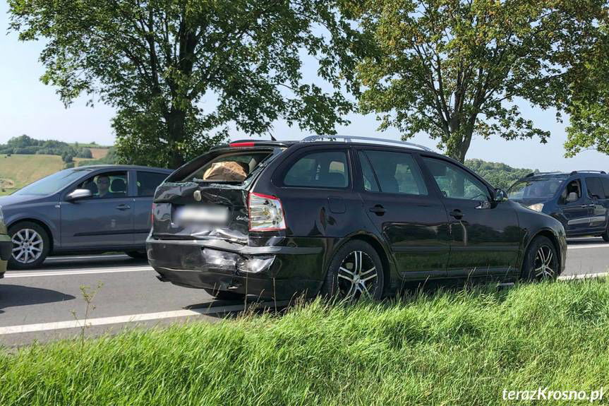 Kolizja dwóch samochodów w Rymanowie na DK28