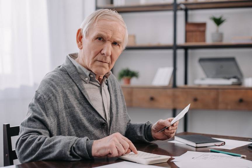 Emeryci i renciści. Od września niektórzy będą mogli dorobić mniej