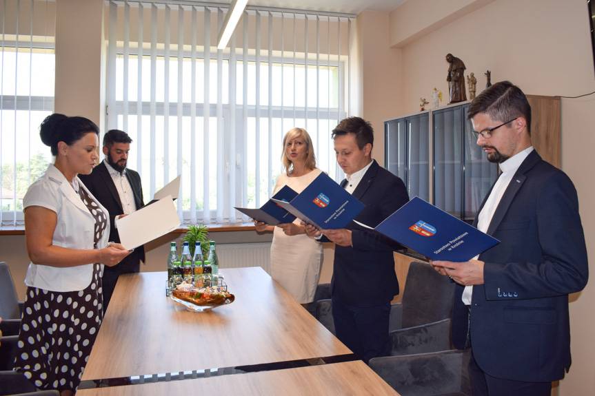 Wręczenie aktów mianowania dla pedagogów