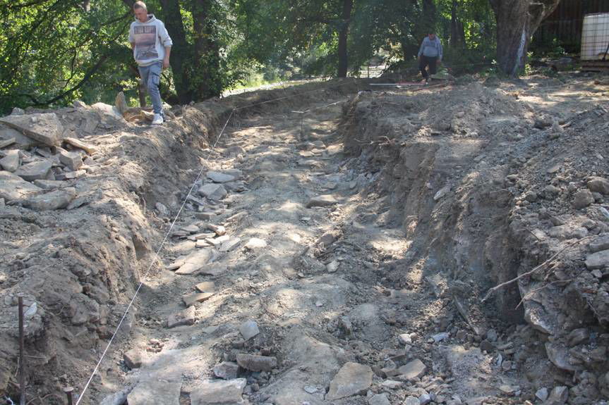 Można będzie wypocząć. Ruszyły prace przy bulwarze