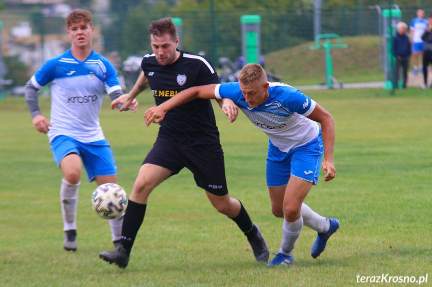 Krościenko Wyżne. Porażka wicelidera z liderem ze Skołyszyna