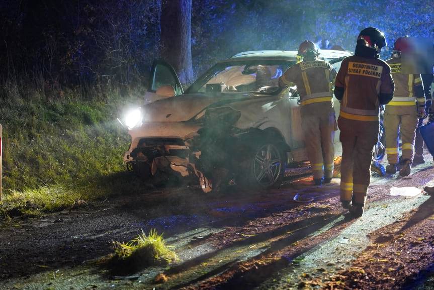 Dachowanie porsche w Łysej Górze