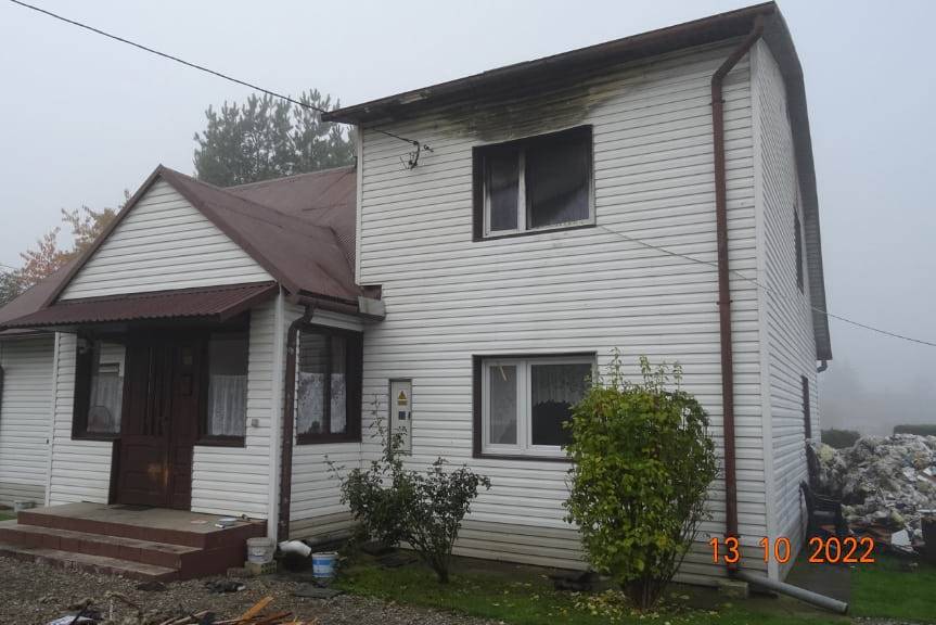 Pożar domu w Dobieszynie. Rodzina potrzebuje pomocy