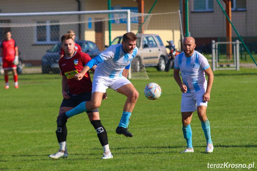 Remis w sąsiedzkim boju Rogów z Iwoniczem