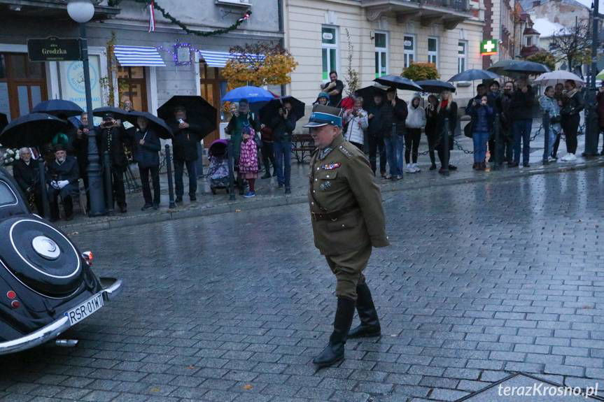 Odsłonięcie pomnika Ignacego Łukasiewicza. Powrót do 1932 roku