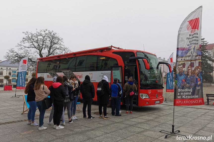 Ruszyła Wampiriada. Oddaj krew z KPU