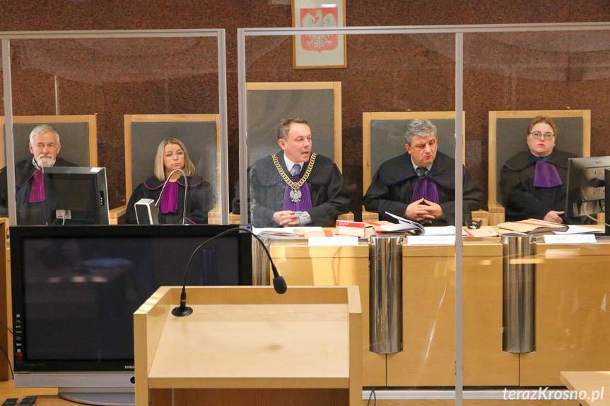 Doszło do masakry Remigiusza L. 25 lat za zabójstwo w Krośnie