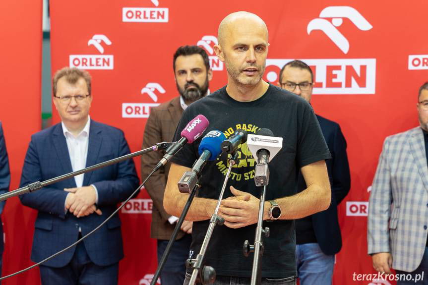 PKN Orlen będzie nadal wspierał krośnieńską koszykówkę