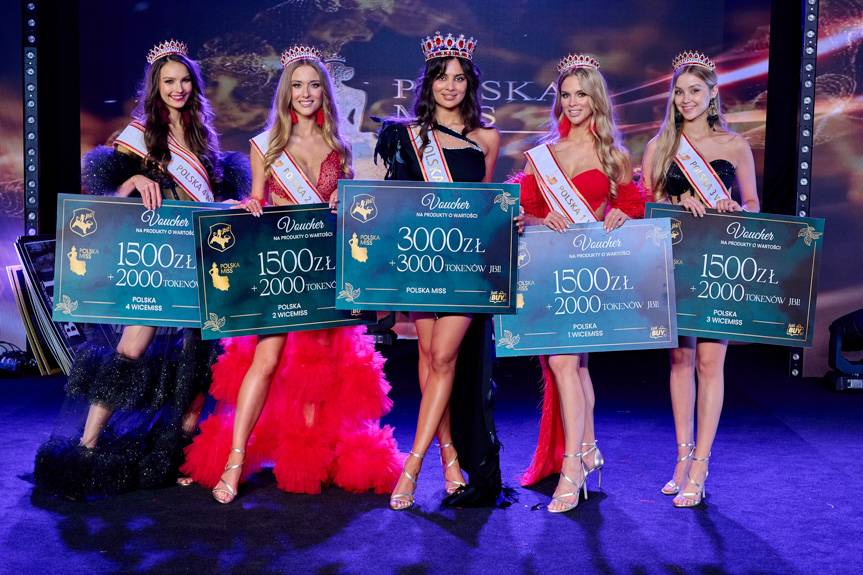 Natalia Tworek z Rymanowa-Zdroju z tytułem Polska Miss Nastolatek Social Media 2022