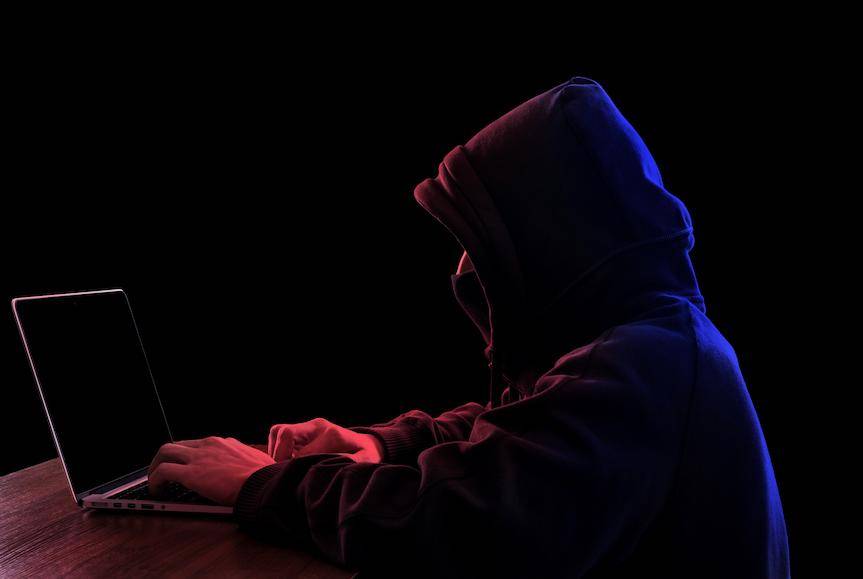 Nauczyciel, który posiadał pornografię z udziałem małoletnich został skazany