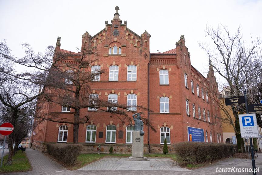 Kopernik i Elektryk wśród najlepszych podkarpackich szkół