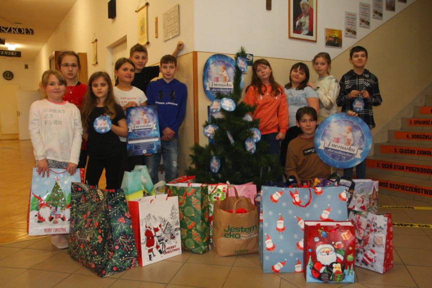 Dobroczynne akcje uczniów SP we Wróbliku Szlacheckim