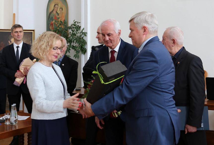 Krosno. Bogusława Bęben i Julita Jaśkiewicz przeszły na emeryturę