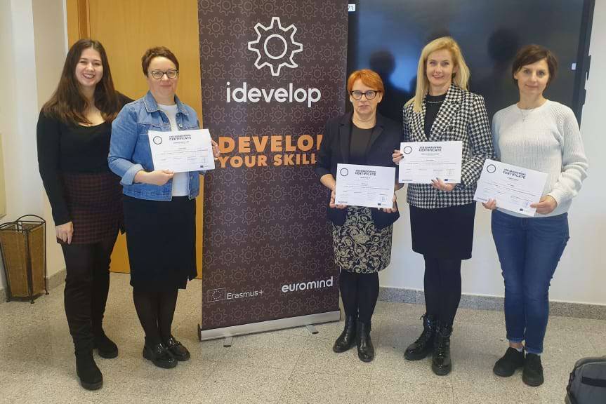 Kadra pedagogiczna ZSP NR 2 w Krośnie walczy z rutyną zawodową