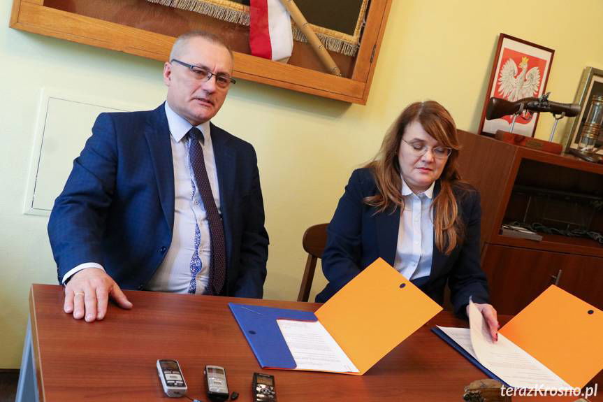 Porozumienie krośnieńskiej Naftówki z PGNiG Technologie Grupa Orlen