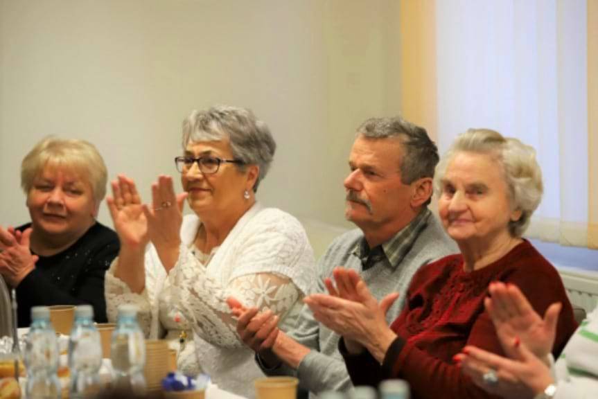 Czwartkowe spotkania seniorów w Żarnowcu