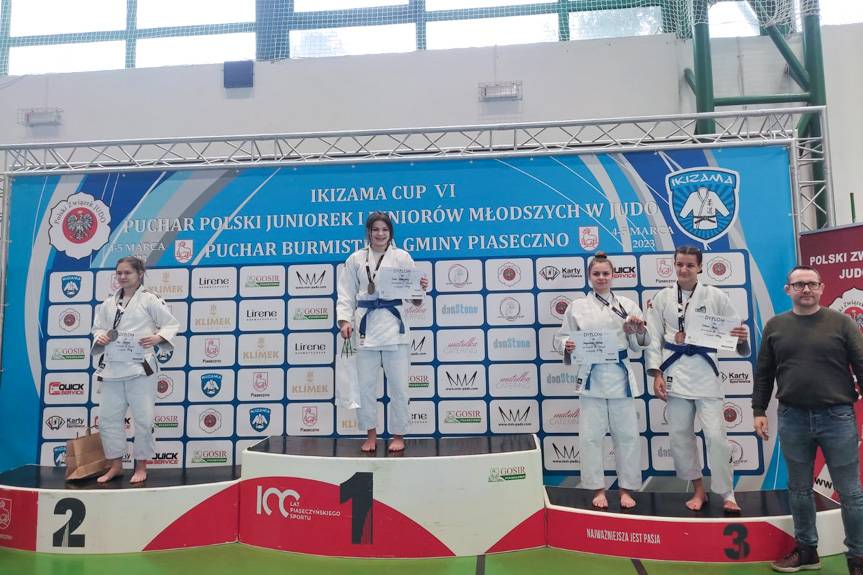 Przywiozły medale z Piaseczna