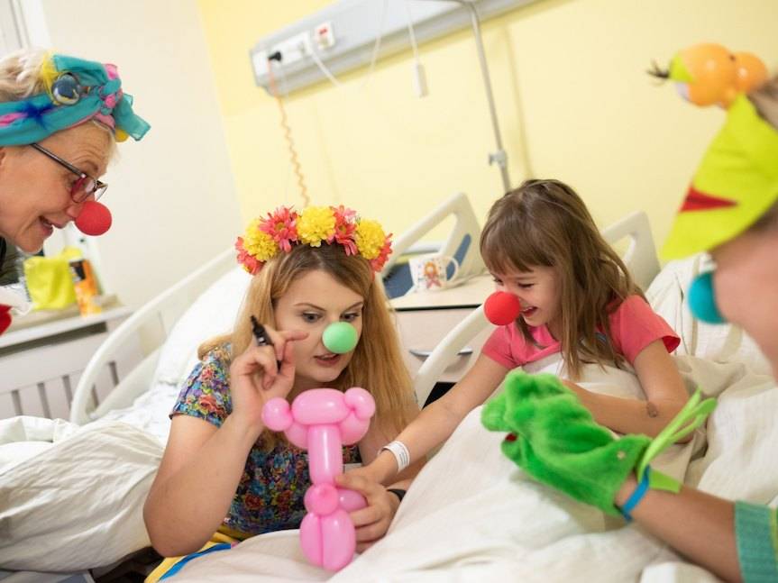 Podziel się uśmiechem. Zostań wolontariuszem Fundacji Dr Clown