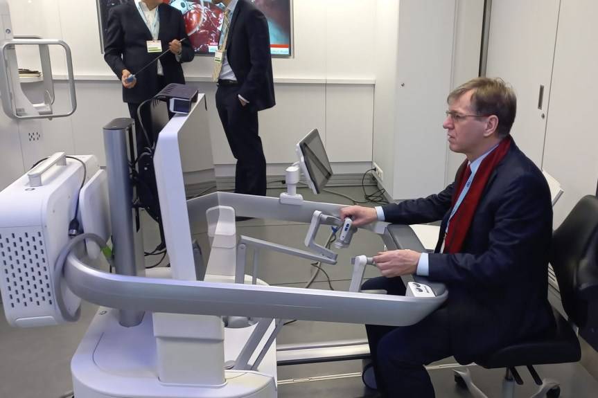 Dariusz Sobieraj wśród światowej sławy specjalistów