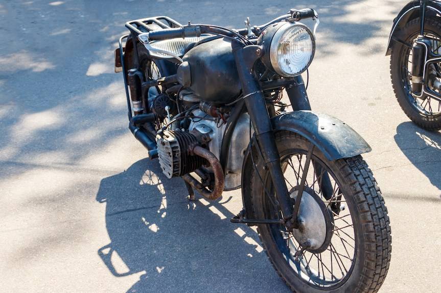 Po pijanemu jechał motocyklem. To nie mogło się dobrze skończyć