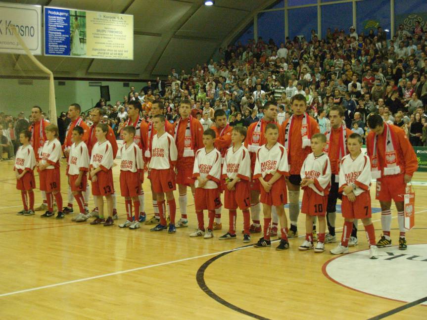 Międzynarodowy futsal w Krośnie. 15 lat temu
