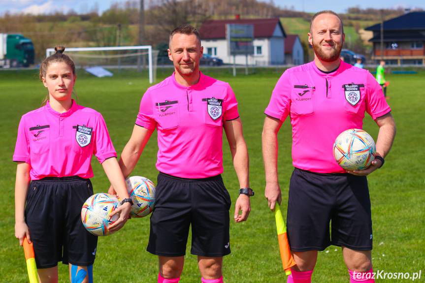 Jeden gol i obroniony karny w Rogach