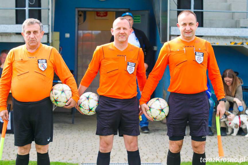 Zwycięski gol Kacpra Zycha w Korczynie