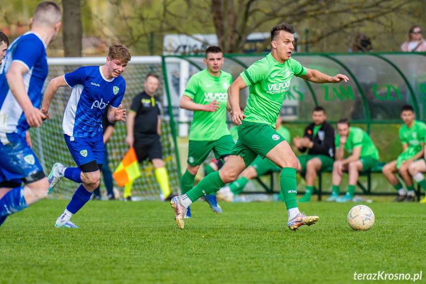 Hokejowy wynik w Odrzykoniu. Hat trick Konrada Wajsa