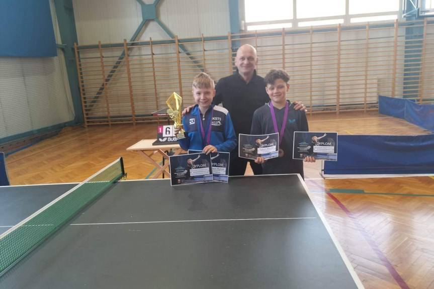 Sukces młodych tenisistów stołowych z Krosna