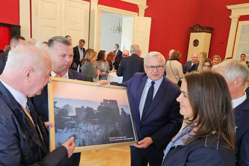 Delegacja z Gminy Korczyna spotkała się z Prezydentem Węgier