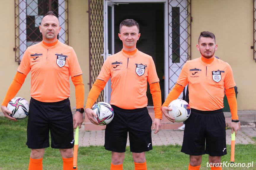 Niewykorzystany karny, czerwień i samobój w meczu Partyzanta MAL-BUD 1 Targowiska