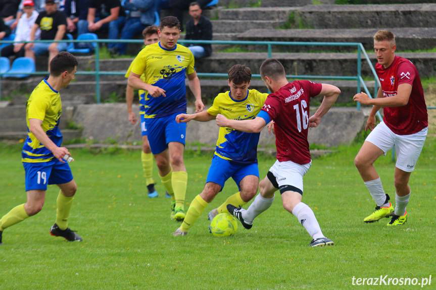 Cenne zwycięstwo Rędzinianki Wojaszówka w Krościenku Wyżnym