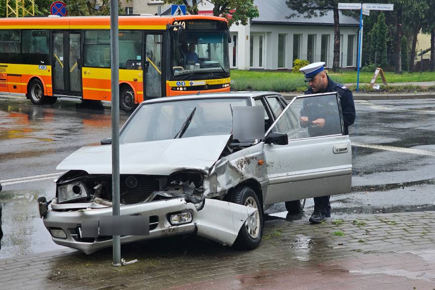 Zderzenie poloneza z suzuki
