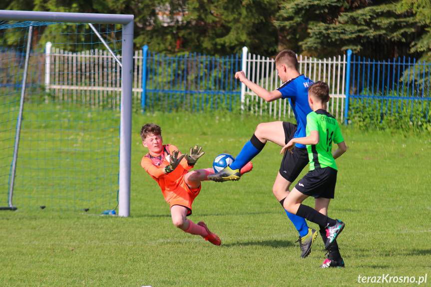 Młodzicy. LKS Haczów - Iskra Iskrzynia 4:1
