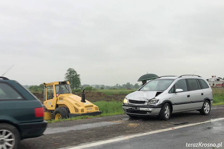 Kolizja trzech samochodów w Miejscu Piastowym