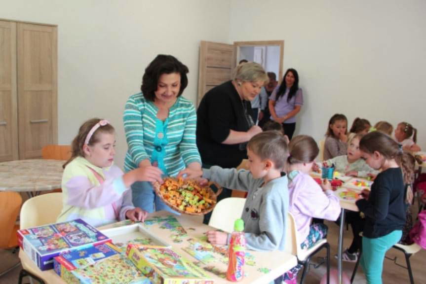 W Jedliczu - Męcince otwarto świetlicę