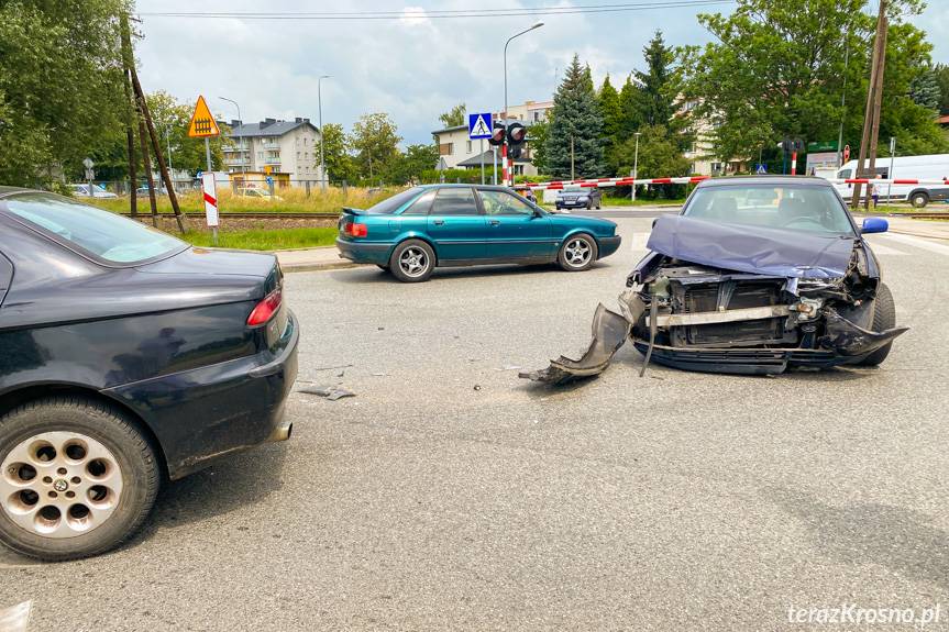 Zderzenie trzech samochodów. Interweniowali policjanci