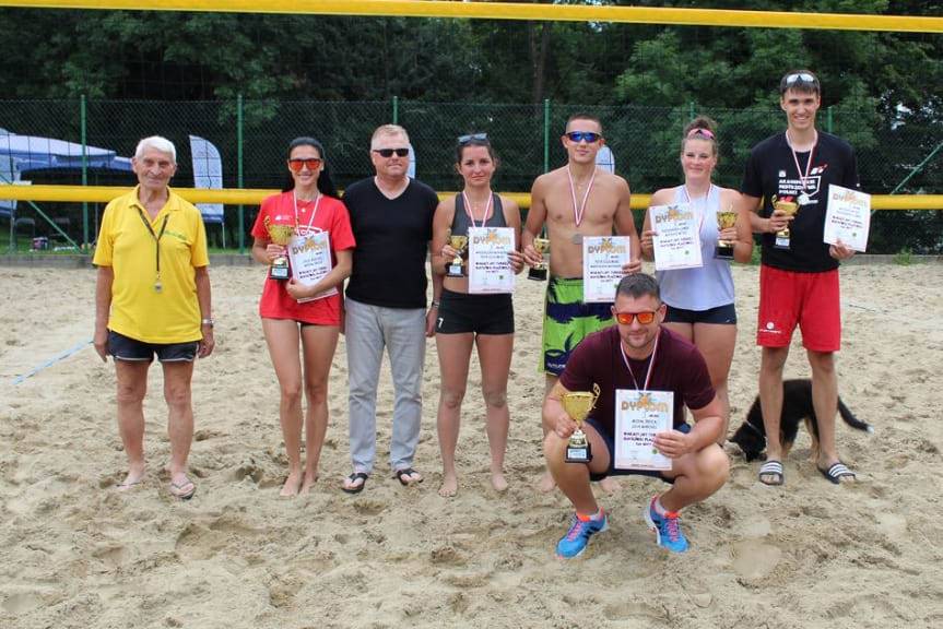 Turniej siatkówki plażowej w Jedliczu