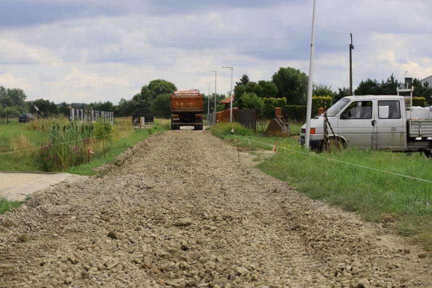 Prace przy remoncie ulicy Topolowej