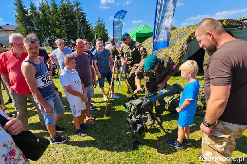 Piknik wojskowy w Miejscu Piastowym przyciągnął tłumy