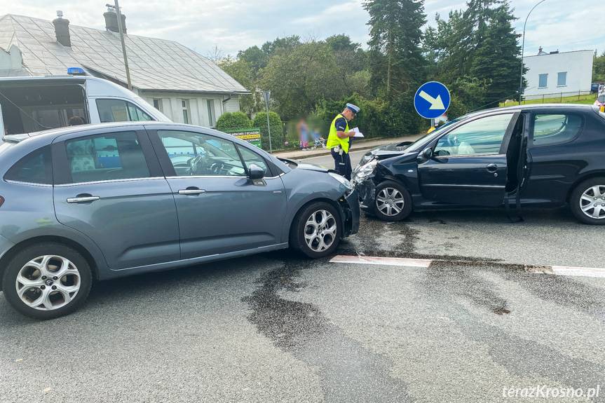 Czołowe zderzenie w Krośnie