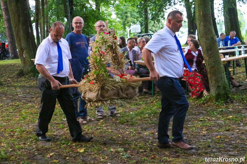 Dożynki w Bratkówce z wichurą, ulewą i piorunami