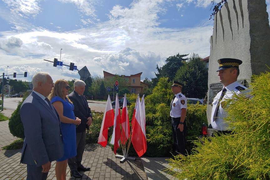 Uczcili pamięć poległych w II wojnie światowej