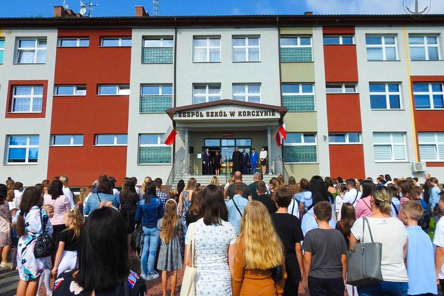 Uczniowie z gminy Korczyna rozpczęli nowy rok szkolny