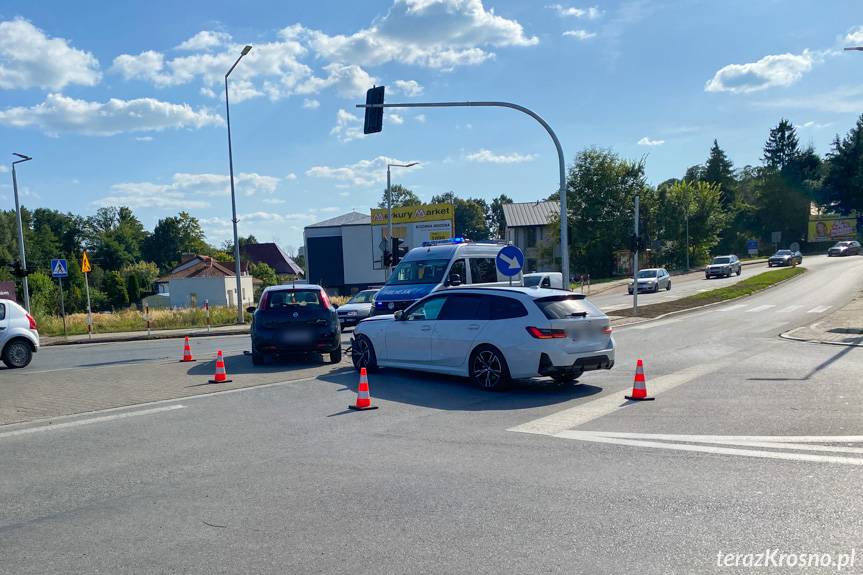 Sygnalizacja już działa. Kolizja na Korczyńskiej