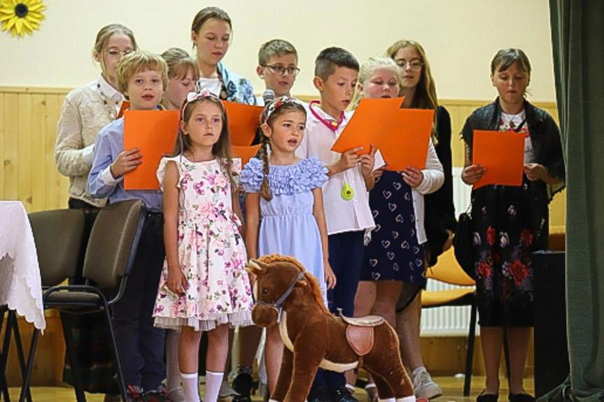 Seniorzy świętowali w Porębach