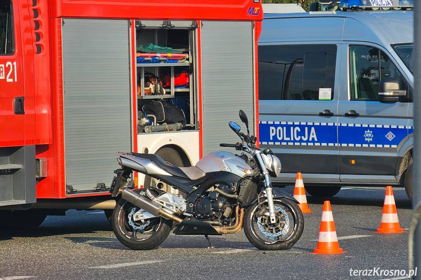 Zderzenie osobówki z motocyklem