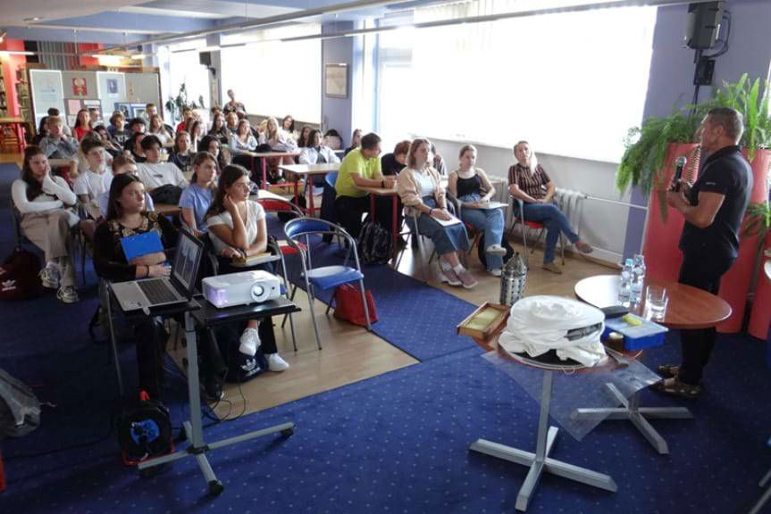 Pszczoły, ludzie i literatura. Spotkanie w KBP