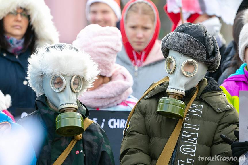"Krosno - nie zgadza się na smog" - antysmogowy happening na rynku